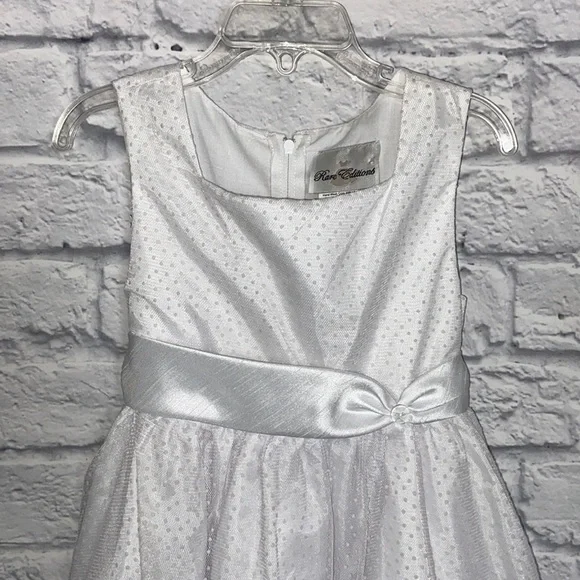 Rare Editions White Polka Dot Sleeveless Formal Dress size 5